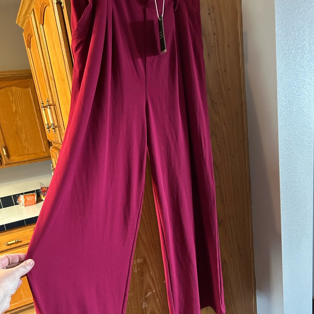 — SOLD NWT Halara elastic waist dress pants